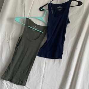 2 boyfriend tees both extra small